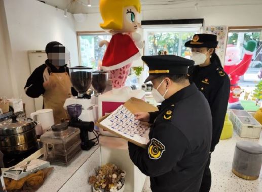 蹭缺货热度 上海“莲花清温咖啡”遭立案调查