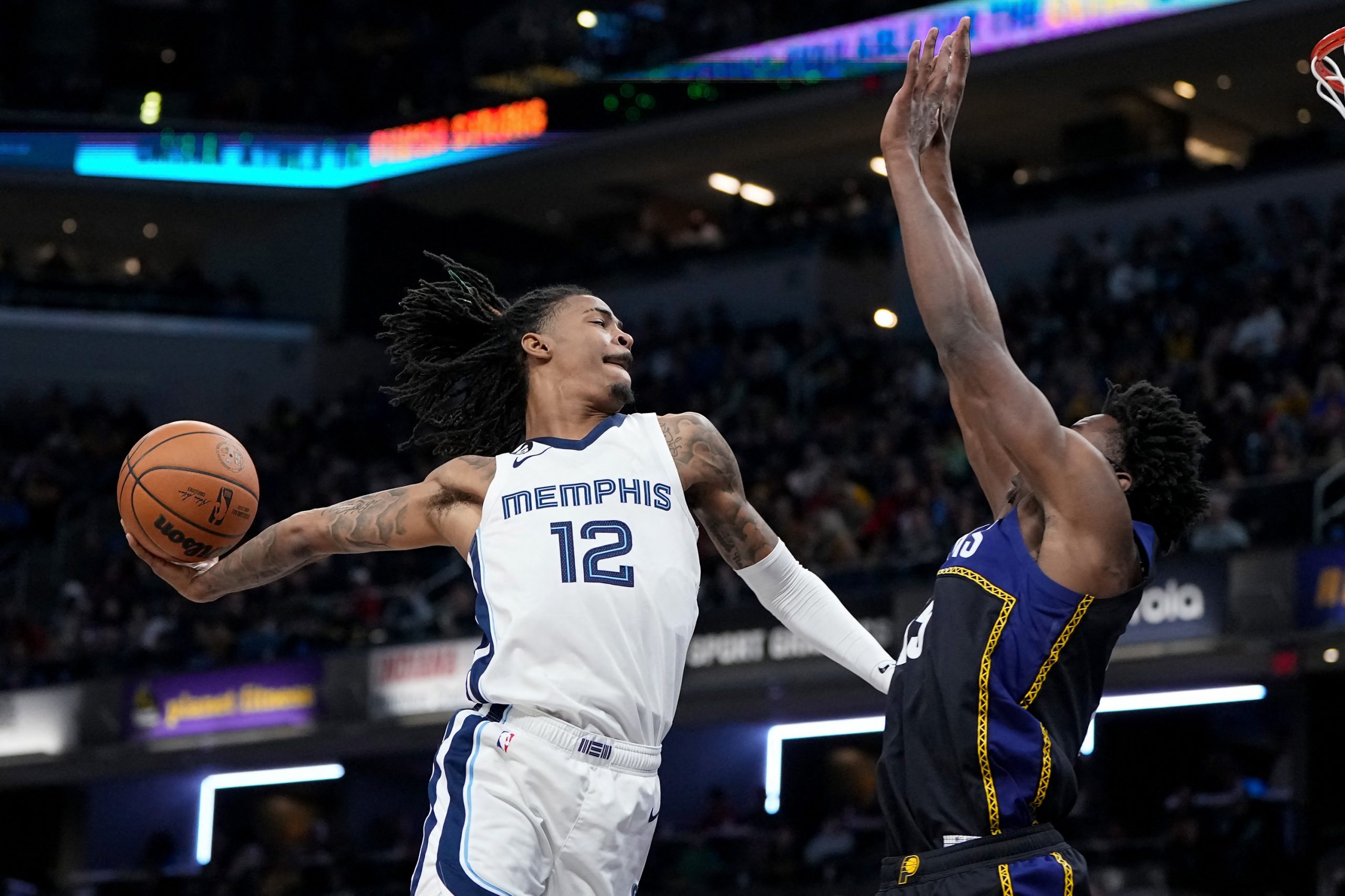 NBA|首尾战擒黄蜂6连胜 绿衫军巩固老大地位