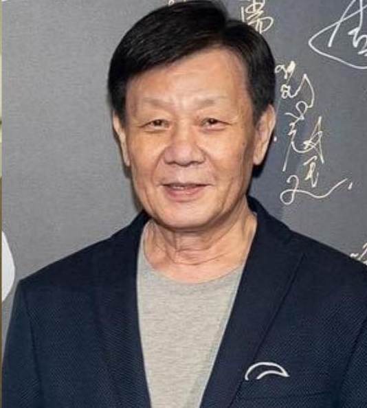 72岁金马男配向云鹏骤逝 张佩华惊讶“才通话约吃饭”