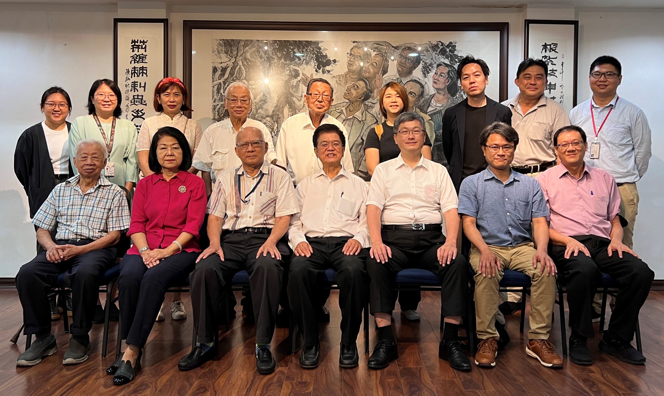 台湾客家委员会主任委员杨长镇参访林连玉纪念馆