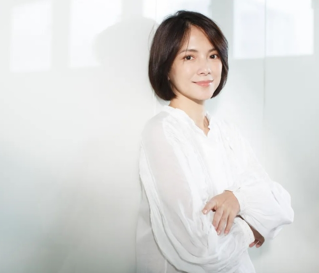 当红突当妈 李心洁认有很多怨气