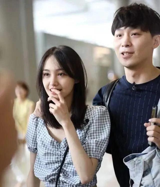 晒张恒恐吓郑爽截图 郑父称还清税务罚款
