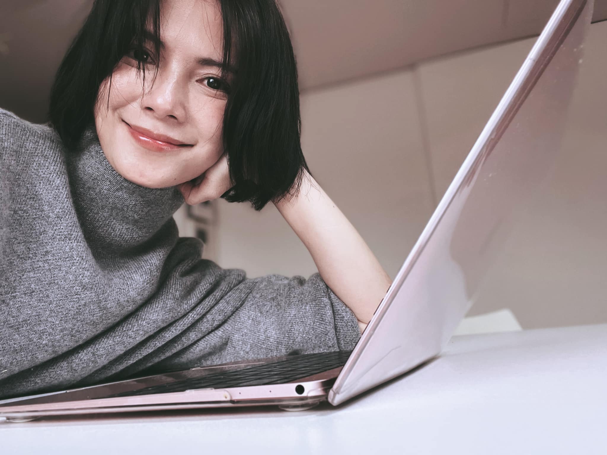 监制纪录片公开与孩子点滴 李心洁当父母后开始学习