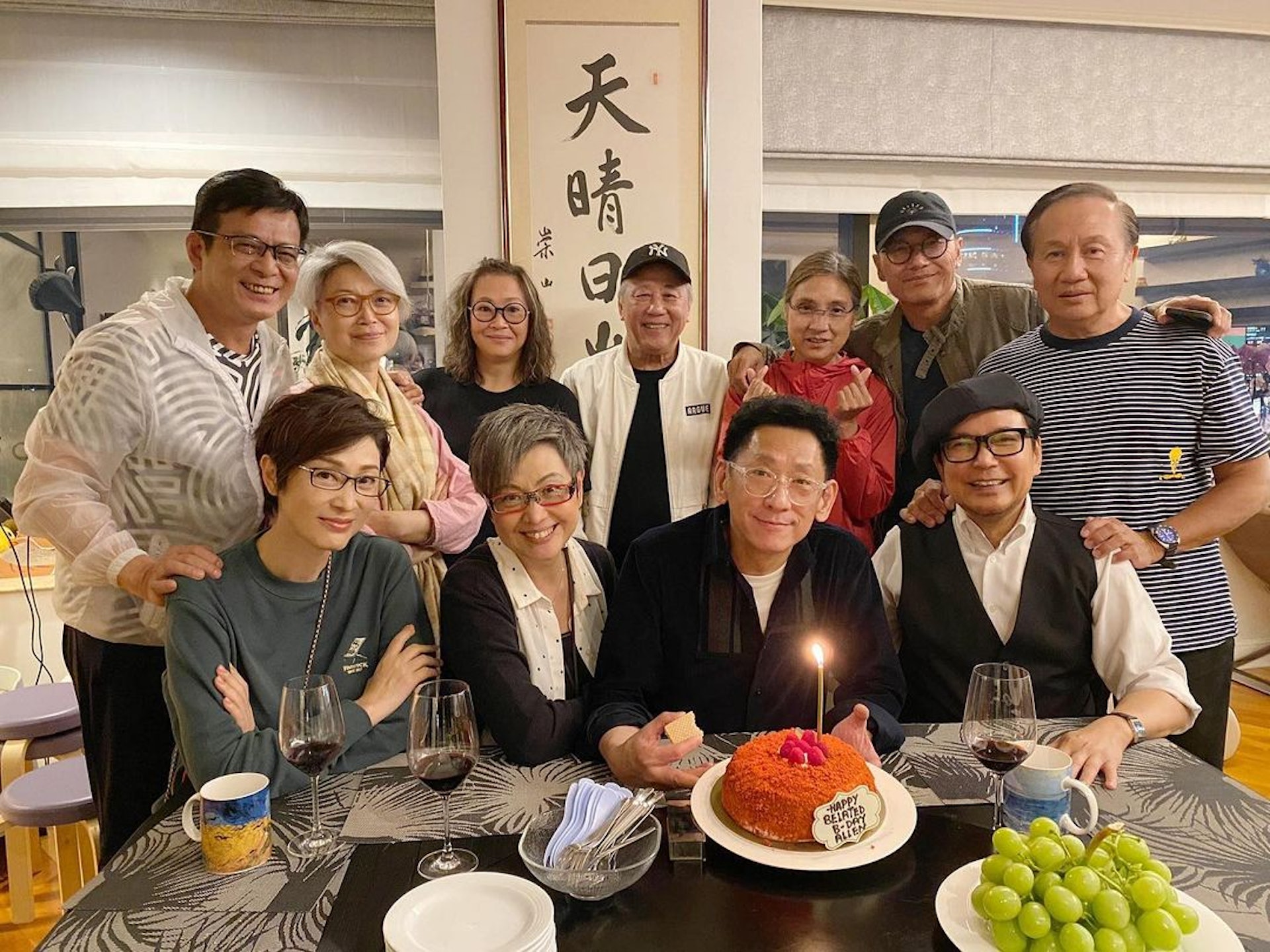 《欢乐今宵》昔日小花相聚 戚美珍变银发族优雅地老去