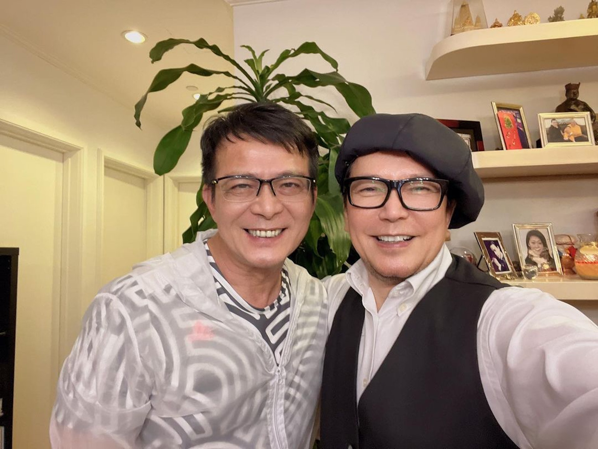 《欢乐今宵》昔日小花相聚 戚美珍变银发族优雅地老去
