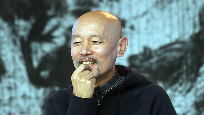 昆航7年后向葛优公开道歉 网轰二次消费