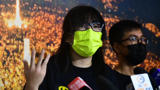 港支联会拒交资料 前副主席邹幸彤等3人判监4个月半