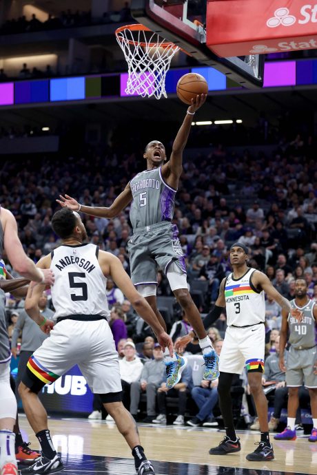 NBA|(恩比德伤缺)MVP热门对决告吹 金块砸伤76人夺4连胜
