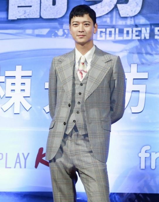 Rosé爆秘交大16岁姜栋元 网吐槽父女恋