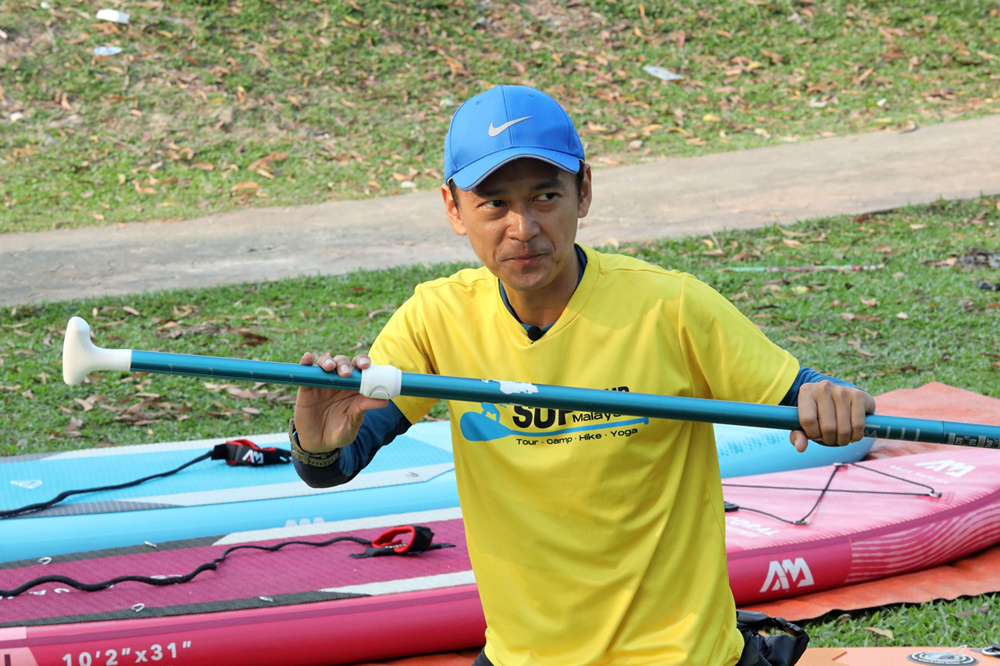 可以站着、躺着、跪着玩的立桨运动(SUP,Stand Up Paddle)