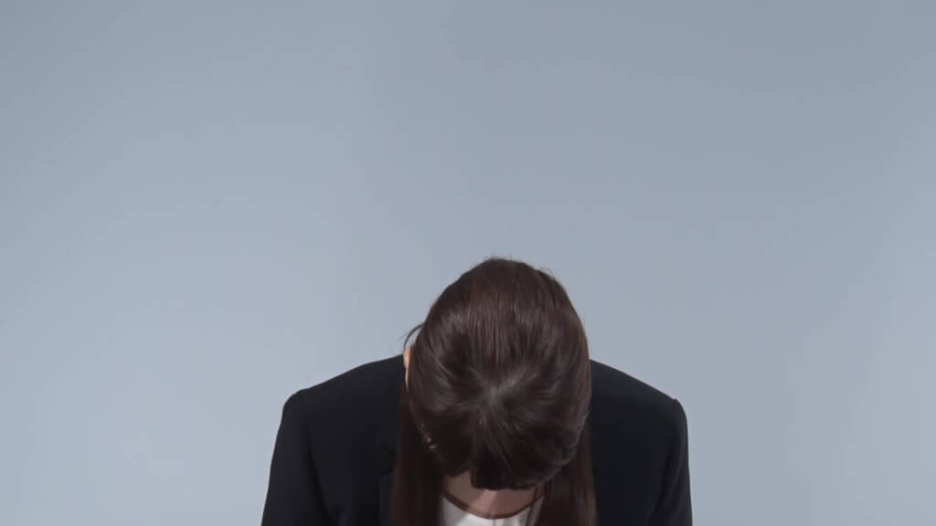 杰尼斯首认创办人性丑闻 现任社长4度鞠躬道歉