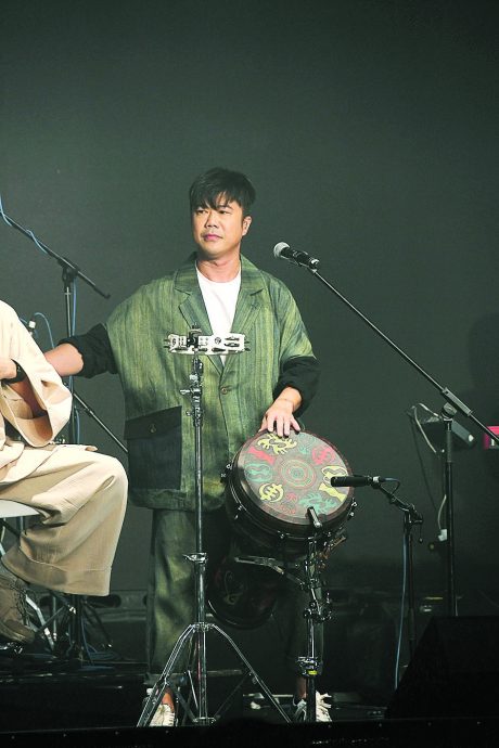 疑讽姜涛感言被镜粉围巢 RB鼓手累黄心颖卷入骂战