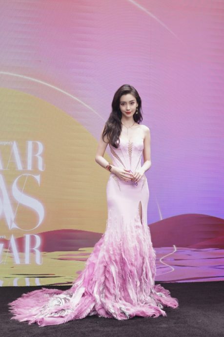 芭莎派对座位亮点|赵丽颖坐主位领年度演员 Angelababy咖位偶像派