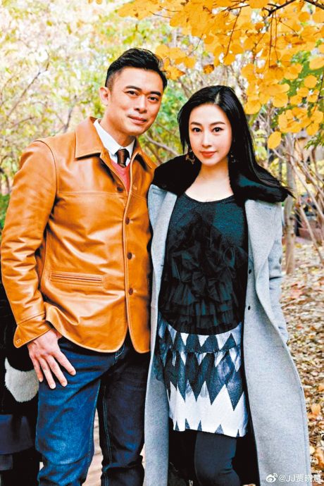 谢安琪获张继聪免费教戏 贾晓晨拍床戏向老公道歉
