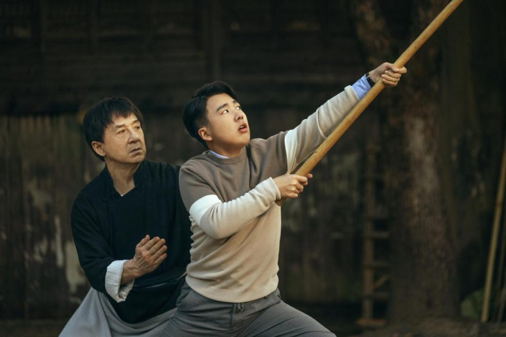 费比安/《龙马精神》成龙还合时宜吗?