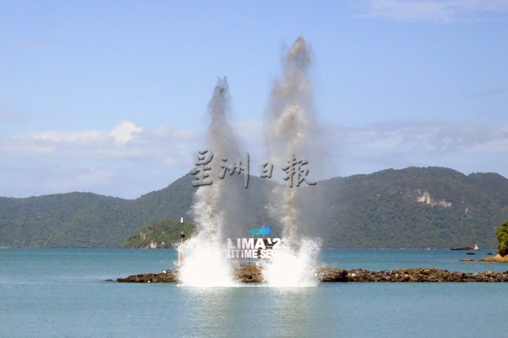 (全国版)为2023年浮罗交怡国际海空展推介海事项目 安华观赏执法单位联合反恐演习