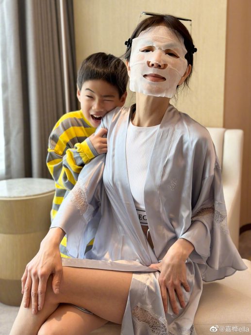 Ella母亲节突向儿子道歉 劲宝回1句话超暖心