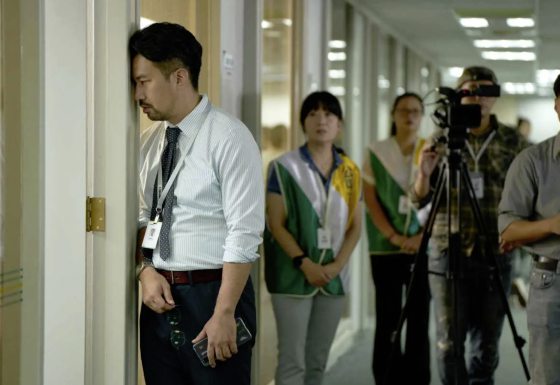小泥/《人选之人—造浪者》选举幕后的螺丝钉群像