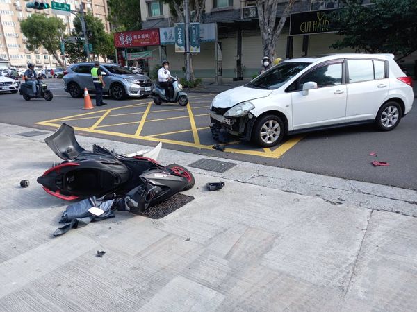 王曈出车祸 被酸艾成兄弟来讨了