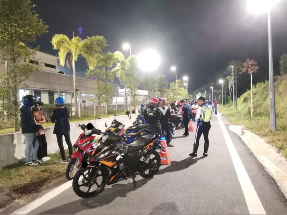飙车影响居民,安邦再也警方在SUKE和周边地区展开取缔行动