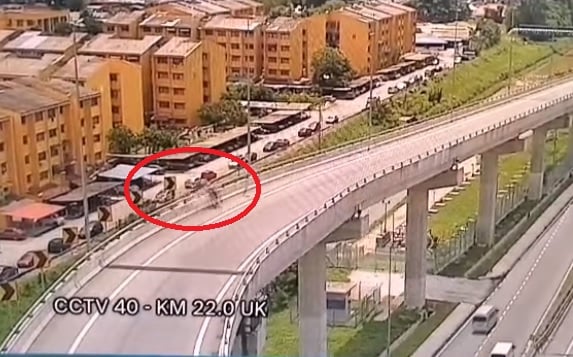 骑士撞护栏天桥坠下亡案因另一骑士逆行所致 Prolintas:“道路设计没问题”