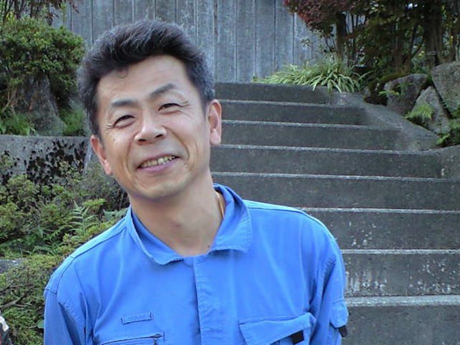 暴雨中奔走吁居民疏散 议员遭山泥活埋身亡