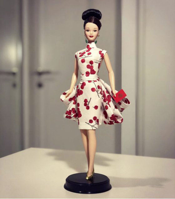 杨建 #flushablefashion/“可冲走”的Barbie时装?