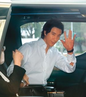 王力宏离婚获准 须负担李靓蕾逾14万律师费