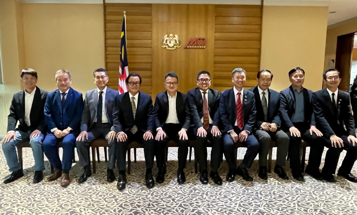 马台商总会拜会投资、贸易及工业部副部长刘镇东