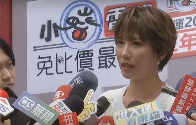 控黑人性骚首露面 大牙无助暴哭:我会加油