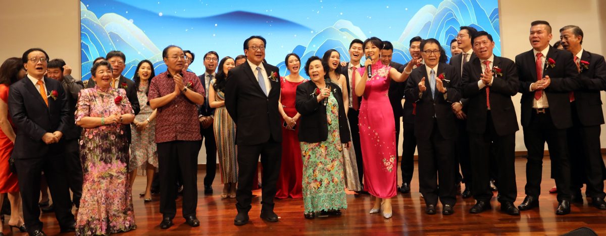 全国/巴生兴华中学华丽转身,杨家儿女大爱传承!