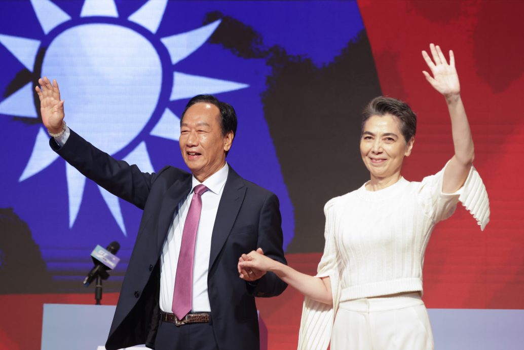 才宣布参选!赖佩霞入围金钟奖 郭办:双喜临门好兆头