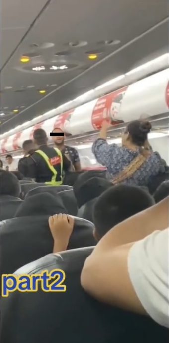 视频 | 洋人喝醉被请下机却发飙 乘客怒骂:别浪费所有人的时间!