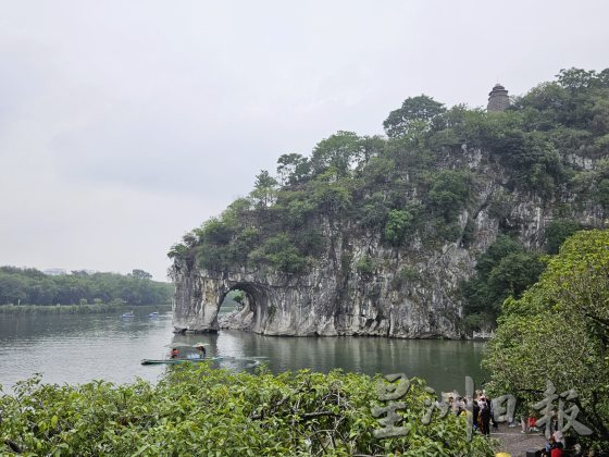 【中国】桂林──山青如梦,水秀如幻