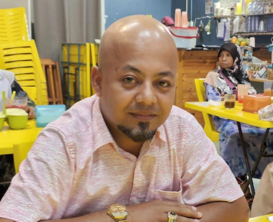 全国/暖势力/马来餐馆夫妇献爱心,贫困者没钱吃饭可免单。