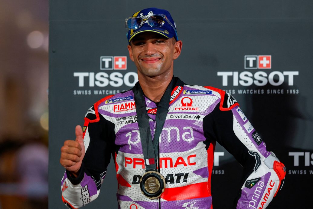 卡塔尔站世界摩托车大赛|后来居上称霸MotoGP冲刺赛 佐治马丁步步逼近领头羊
