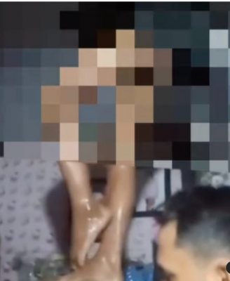 学生潜店家偷窃 头卡天花板 大喊“Tolong” 更尿失禁