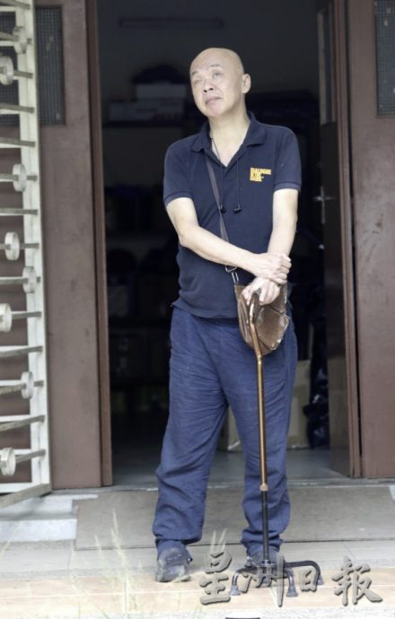 计划引进第二只导盲犬,继续争取导盲犬合法化