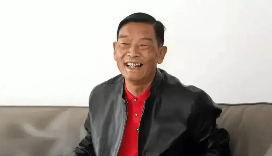 配头)果敢