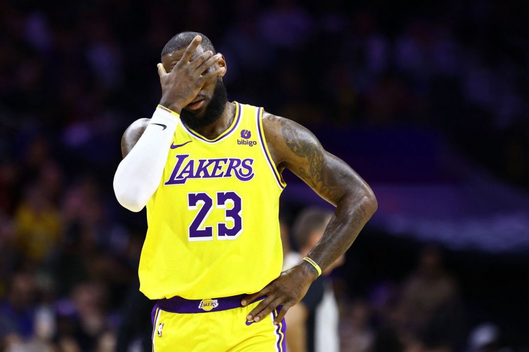 NBA|出赛时间史上第一却吞44分惨败 詹皇纪录夜好无奈
