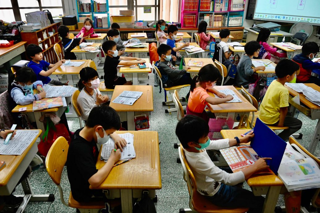 学术水平PISA 亚洲地区位居前列