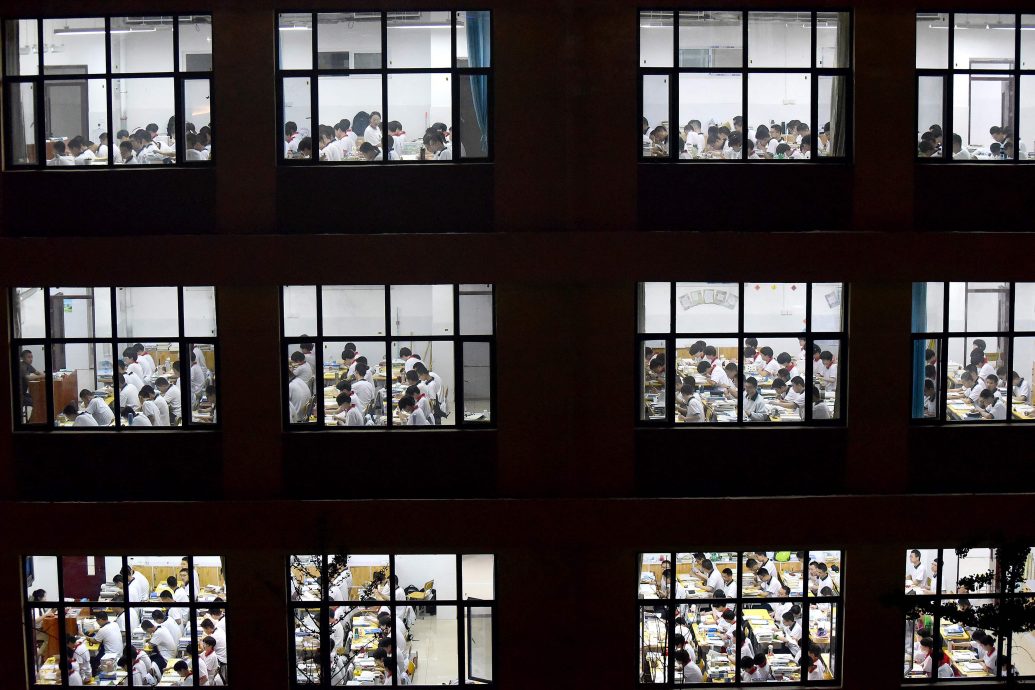学术水平PISA 亚洲地区位居前列