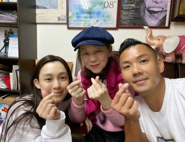 悼念李善均被酸蹭热度 范玮琪悲痛反击:想要活下去