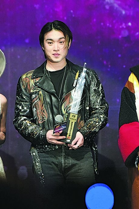 新城劲爆︱李幸倪炎明熹泳儿封后 74岁尹光夺歌王