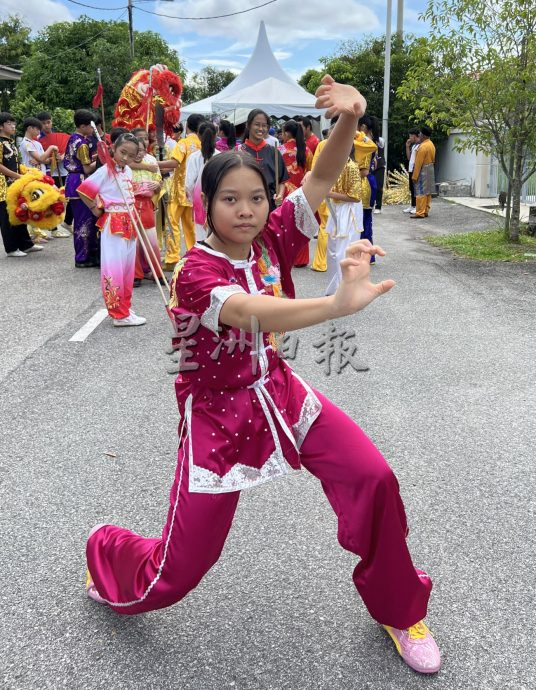 暖势力∕(全国版)中华武术龙狮结合马来鼓为巫裔婚礼表演助兴