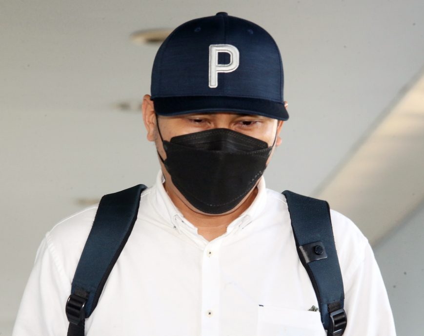 涉嫌结伙抢近百万财物 3反贪官控劫中国商人