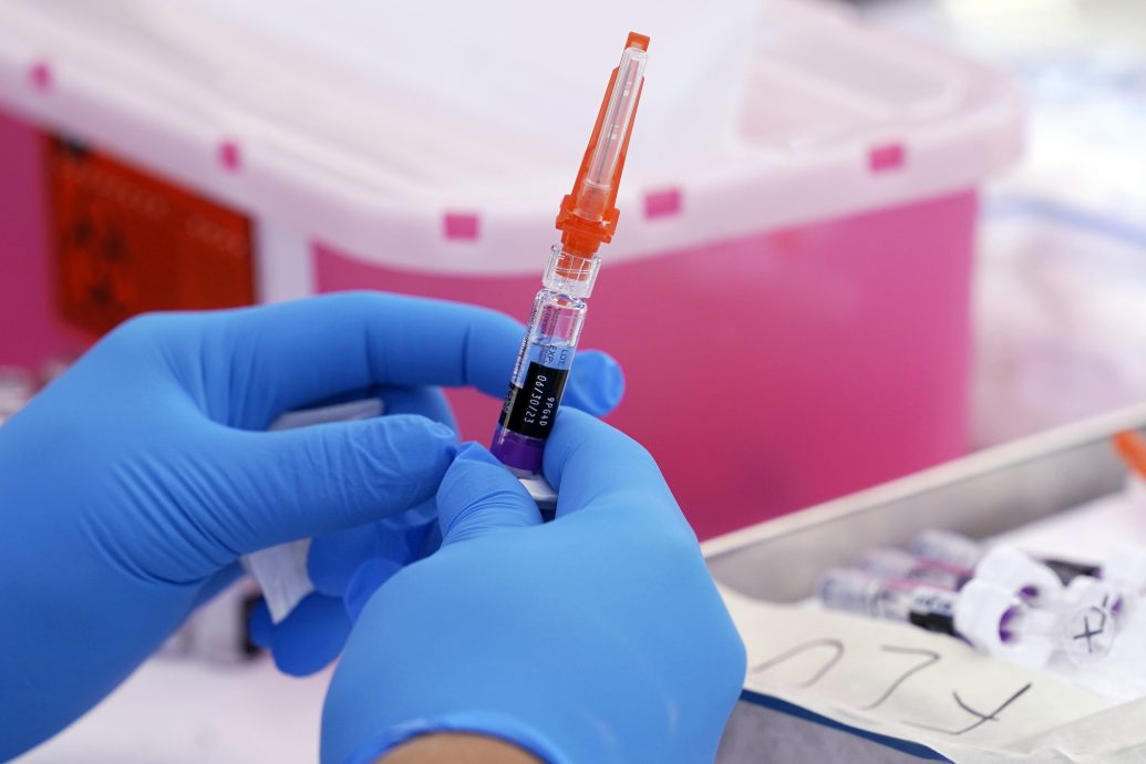 美国CDC报告称JN.1传播加快 吁民众假日期间如生病在家中静养