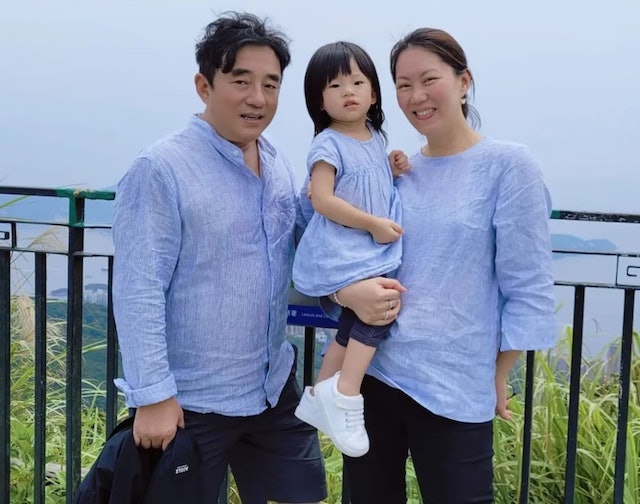 60岁男歌手肥肿难分 惊变王晶老爸王天林