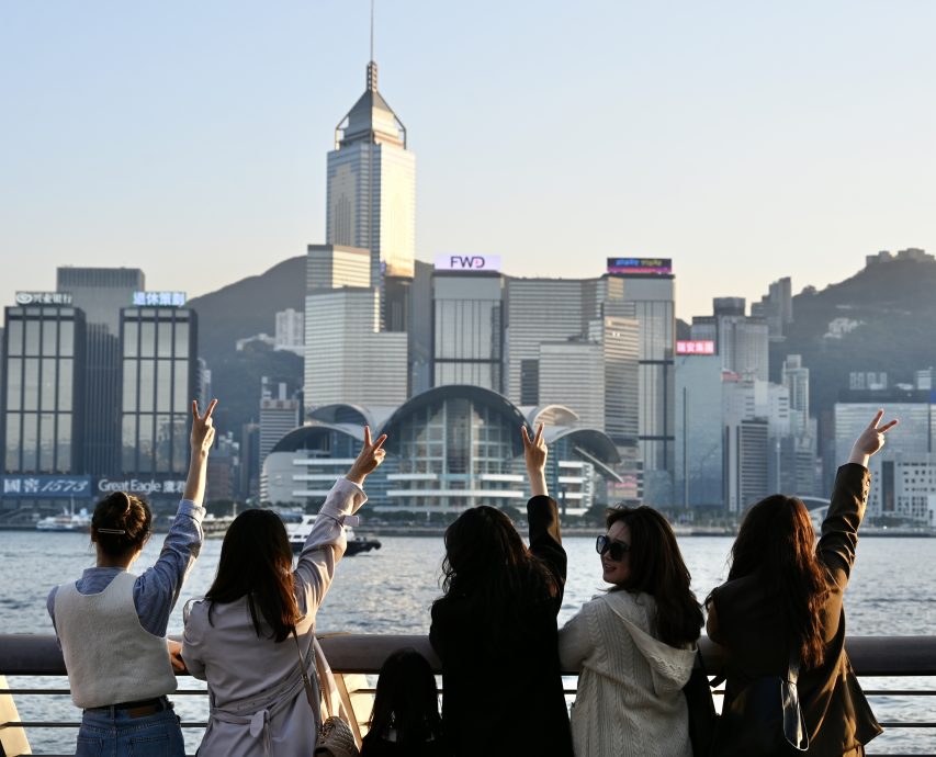 ∕拼旅游 各地文旅局拼了!跳舞、赶尸怪招不断