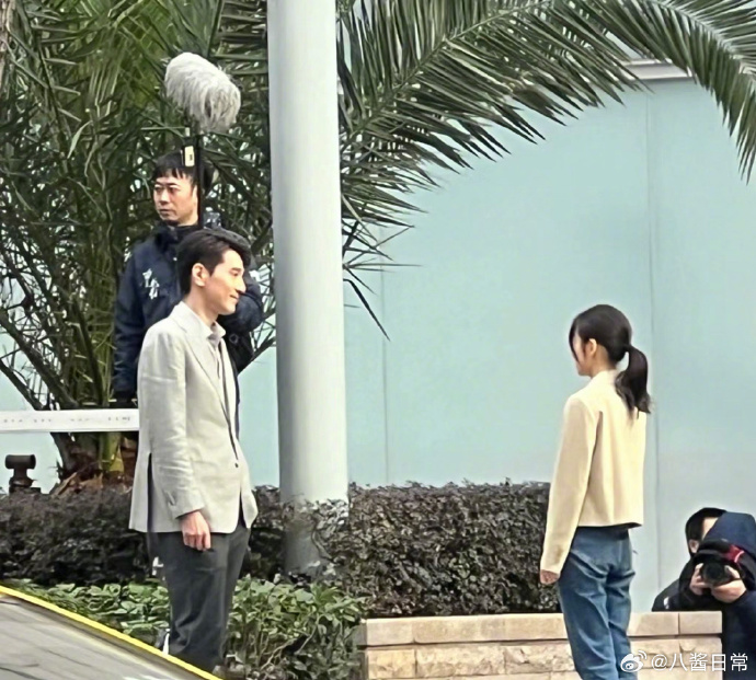 中国版《我的大叔》|赵又廷撞脸李善钧 张子枫被酸土味重